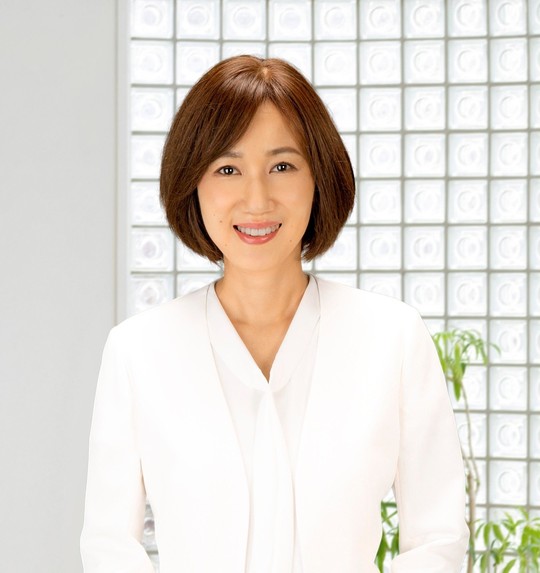 協会認定資格 サロン代表が講師 東京の小顔矯正 スクール 恵比寿 小顔rico School